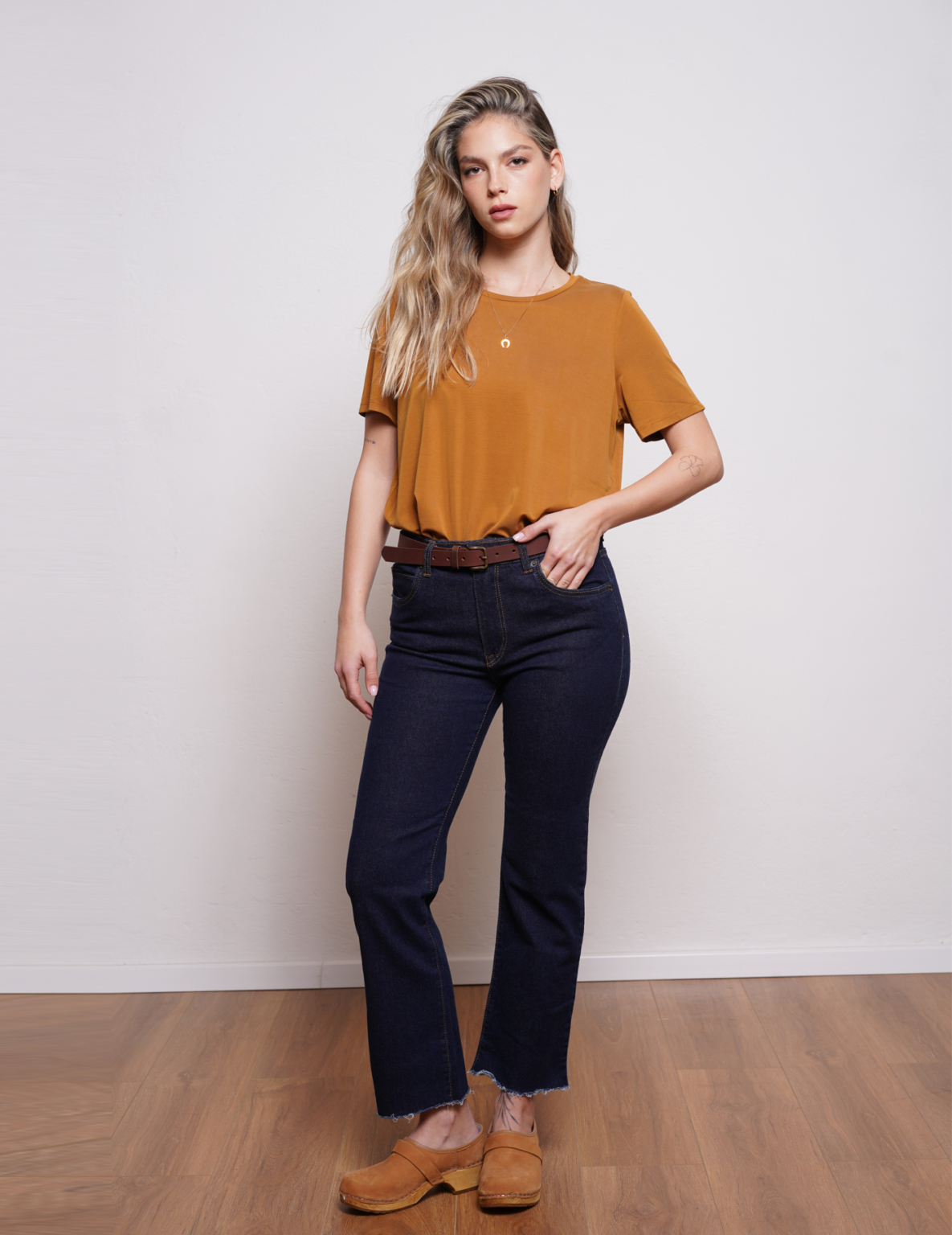 ⁦ג'ינס D DENIM גזרה ישרה כחול כהה⁩ – תמונה ⁦4⁩