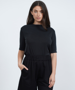 NO.8 טי שירט חצי גולף ריב שחור