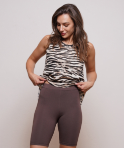 טייץ קצר מעל קו הברך צבע חום