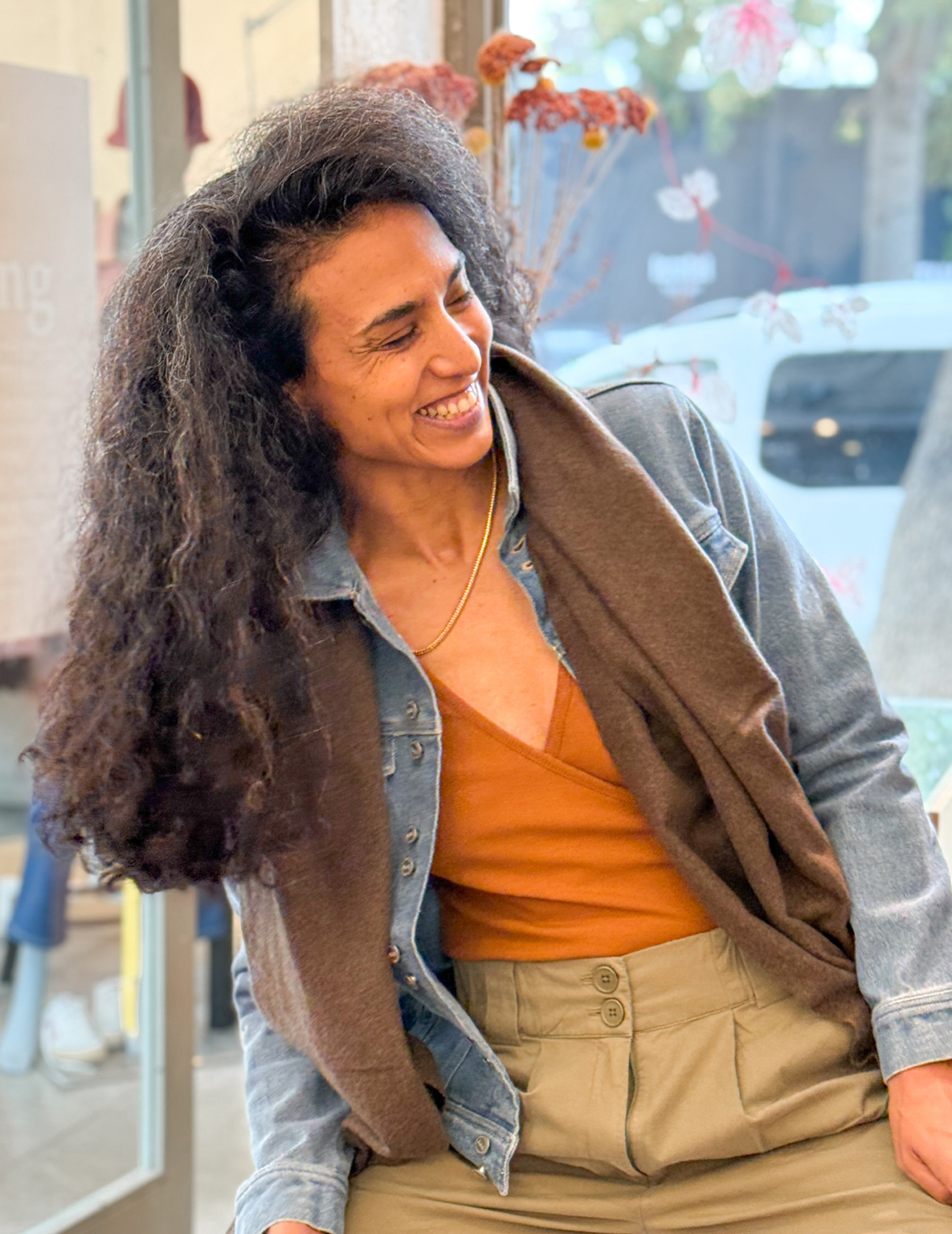 ⁦ג'קט ג'ינס LITTLE J כחול בהיר⁩ – תמונה ⁦8⁩