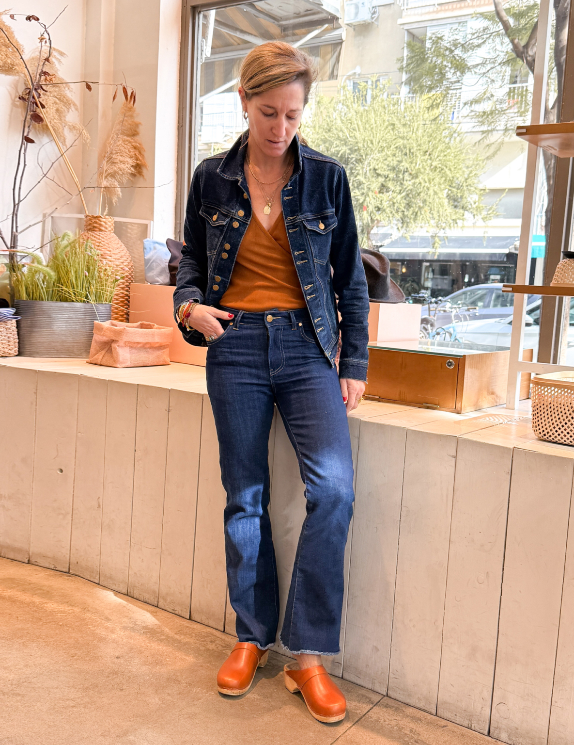 ⁦ג'ינס L DENIM רגל רחבה כחול⁩ – תמונה ⁦3⁩