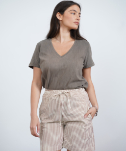 DANIELA מכנסי ברמודה פסים חום