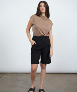 DANA מכנסי ברמודה מחוייטת שחור