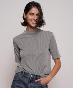 NO.8 חולצת חצי גולף ריב אפור